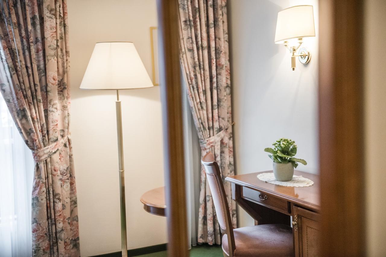 Residence Hotel Gasser Bressanone Exterior photo